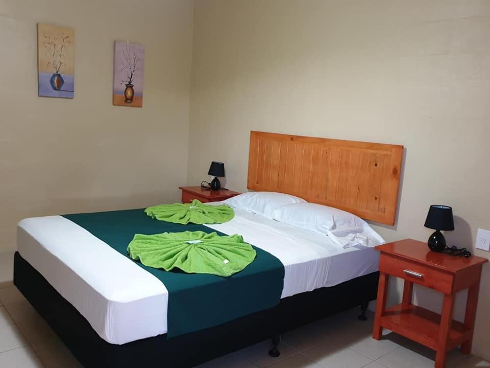 Transit Motel Mulifanua Luaran gambar